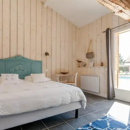 Bed & Breakfast Domaine De La Grange Carcans